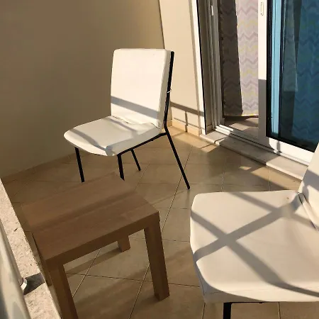 Apartment Orfeas *